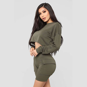 ชุดออกกำลังกายผู้หญิง 2 ชิ้น เสื้อครอปแขนยาว กางเกงขายาว ชุดโยคะ ชุดออกกำลังกาย เอวยางยืด ลายพิมพ์ โพลีเอสเตอร์/ไนลอน ขายส่งปี 2026 - Product Image 4