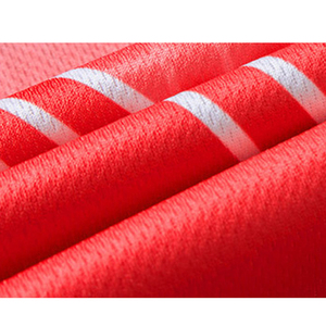 Uniforme de volley-ball professionnel sur mesure 100% polyester de style fabriqué à la main au Pakistan - Product Image 5