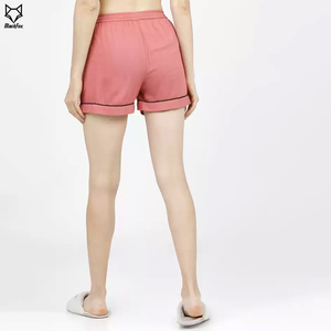 Short de sport d'été pour femmes en gros short de sport de yoga respirant léger coupe-vent fermeture à cordon de serrage à séchage rapide - Product Image 2