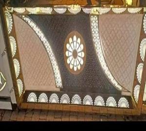 เคาน์เตอร์จัดแสดงงานแต่งงานทำจากสเตนเลสสตีลหรูหราเคลือบสีทองสำหรับจัดเลี้ยงและตกแต่ง - Product Image 1