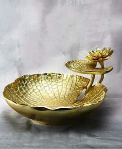 Cuenco de latón hecho a mano con grabado intrincado ideal para ceremonias puja ofrendas espirituales o decoración de templos - Product Image 1