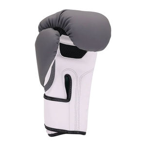 Guantes de entrenamiento de boxeo para mujer de cuero PU de alta calidad QST con fuerte para velcro y soporte de muñeca diseño personalizado y logotipo - Product Image 4