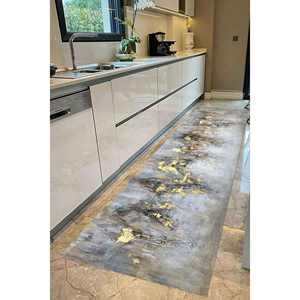 Tapis imprimé : tons doux et tapis dorés pour salon moderne, avec tapis à poils doux - Product Image 3