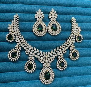 Nueva llegada de joyería india con pendiente de tuerca Mehendi Antic Gold Wedding Engagement Premium Quality AD Jewelry Collection - Product Image 4