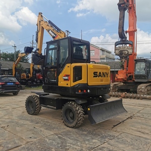 Excavatrice sur roues SANY SY65W G4 de 6,5 tonnes, mouvement flexible, idéale pour la rénovation des routes urbaines - Product Image 2