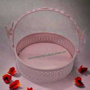 Factory Wholesale High Quality Iron Circle Fruit <b>Basket</b> <b>Small</b> Metal Modern Storage <b>Basket</b> and <b>Gift</b> Hamper for Christmas Diwali - Product Image 5