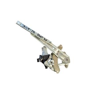 NISSAN RIGHT REAR LIVING MOVERS ซีรีส์จู๊ค(F16)827201KA1C (19>) - Product Image 1