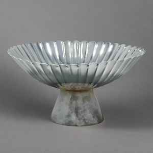 Stylish Brass Serving <b>Bowl</b> With Base for Home Hotel Restaurant Tabletop & Dinnerware <b>Silver</b> Color Round Shape Fruit Serving <b>Bowl</b> - Product Image 3