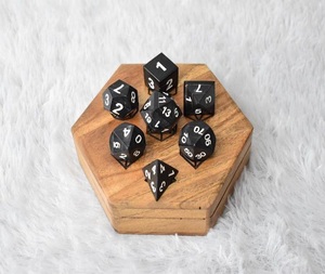 Dés en corne médiévale polie Dés polyédriques en corne de buffle d'eau écologique avec style animal de f s i - Product Image 4