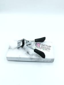 ที่ดัดขนตาสแตนเลสสตีลสีดำรุ่นใหม่สไตล์มืออาชีพ พร้อมโลโก้สั่งทำพิเศษ อุปกรณ์เสริมความงาม - Product Image 6