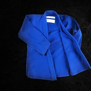 Venta caliente uniformes de kárate ropa de artes marciales kit ligero para hombres y mujeres - Product Image 4