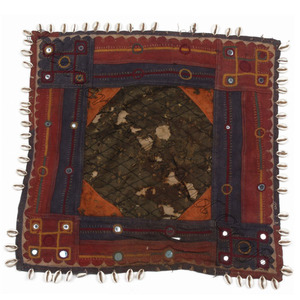 Parche de Rabari Kutch Vintage indio, trabajo a mano, trabajo de espejo antiguo, parches coloridos, tiro de mesa étnico, arte Vintage y artesanía india - Product Image 3