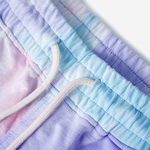 กางเกงขาสั้นผู้ชาย Tie Dye โลโก้ที่กําหนดเองขายส่งออกกําลังกายผ้าฝ้ายกางเกงขาสั้นพร้อมกระเป๋ากางเกงขาสั้นคุณภาพสูง - Product Image 3
