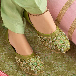 Elegantes Zapatos Khussa Verdes para Mujer, con Estampado de Moda, Suela Antideslizante, para Todas las Temporadas - Product Image 3