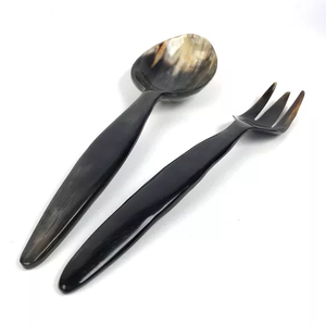 Corne de buffle fabriquée en Inde avec un ensemble de serveurs à salade hautement poli gadgets de cuisine accessoires de cuisine - Product Image 5