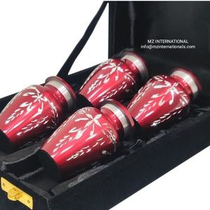 โกศอลูมิเนียมสีแดงน่ารักสำหรับการแกะสลักเถ้าใบไม้จากมนุษย์ - Product Image 2