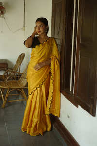 Étnico Gadhawal Chex Saree con Arca Work y algodón ajustable cosido Lucknowi blusa al por mayor proveedor tradicional - Product Image 5