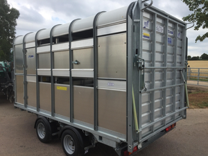 Remolque para ganado de 12 pies |   Remolque para Ganado de Alta Capacidad, 12 pies x 6 pies, para Uso Agrícola, Remolque Trasero de Transporte Resistente y Fuerte - Product Image 4
