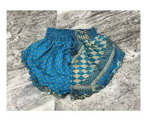 Short en soie pour femmes, fait à la main, confortable, court en soie florale, vêtements de plage pour l'été, short de nuit, cadeau pour elle - Product Image 1