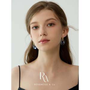 Orecchini Pendenti in Acrilico Blu, Leggeri, Irregolari, con Cerchio Dorato e Cristalli, Stile Religioso - Product Image 6