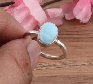 Anillo de piedras preciosas Larimar al por mayor auténtico anillo de plata ovalado Larimar joyería sencilla y elegante para mujer - Product Image 2