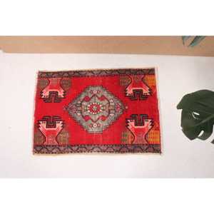 1.7x2.3 ft Turkish Small Rug, <b>Red</b> Gray Vintage Patchwork <b>Wool</b> Rug - Product Image 3
