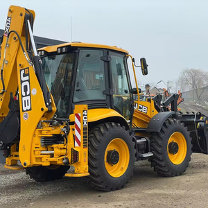 รถตัก3CX JCB อเนกประสงค์และ4CX รถแบ็คโฮมาพร้อมกับเครื่องยนต์ ecomax ระหว่างกันระดับ4