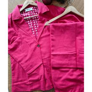 Ensemble coordonné de blazer décontracté rose rubis - Product Image 3