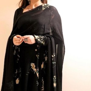 Étnico Anarkali 3 piezas traje de alta calidad para niñas en la India a bajo precio al por mayor Kurti conjuntos tradicional India desgaste mejor calidad - Product Image 3