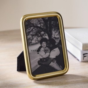 Modern Designer Picture <b>Frames</b> Wholesale Family Metal Picture <b>Frame</b> Clear Desktop Photo <b>Frame</b> In Lowest Price From India - Product Image 4