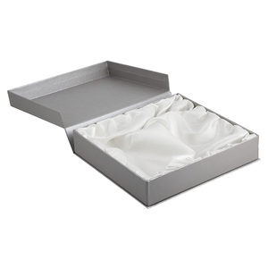 Pequeñas cajas de cartón de papel Kraft portátiles para embalaje de joyería para regalos anillos colgantes esponja de grabado de laminación mate - Product Image 1