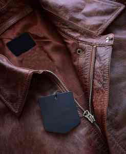 Veste en cuir haute visibilité, veste d'hiver, cuir de vachette de qualité supérieure, haut de gamme pour motocycliste, coupe ajustée, vêtements de moto, veste en cuir pour homme - Product Image 3