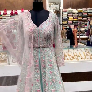 MARIAGE LOURD BRODERIE SEQUENCE TRAVAIL LEHENGAS AVEC DUPATTA - Product Image 1