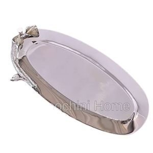 Plateau à poignée latérale plaqué or fait à la main en aluminium poli et brillant Forme rectangulaire Plateau de service pour la maison et l'hôtel - Product Image 4