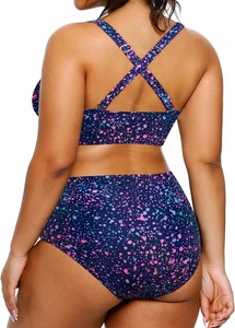 Maillot de bain sexy 2 pièces pour femmes avec logo personnalisé OEM Vente en gros Vêtements de plage bas pour l'été avec quantité minimale de commande logo brodé personnalisé - Product Image 6