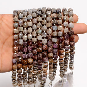 ลูกปัดแซฟไฟร์ลูกปัดพลอยแซฟไฟร์เคลือบหลายเม็ดลูกปัดหลายเหลี่ยมเพชรพลอยลูกปัดแซฟไฟร์สำหรับทำเครื่องประดับ - Product Image 2