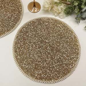 Salvamanteles de Lujo Hecho a Mano con Cuentas para Comedor, Duradero, Antideslizante, Personalizable, Decoración Festiva; Salvamanteles con Cuentas para Inauguración de Casa - Product Image 1