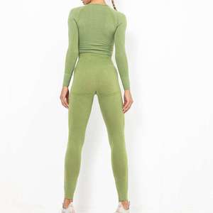 Ensemble de yoga pour femmes au meilleur design, personnalisé, nouvelle qualité, prix bas, ensemble de yoga de bonne qualité, vêtements de fitness, produit d'usine en gros - Product Image 4