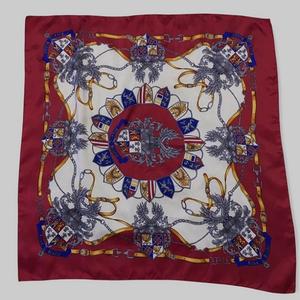 Vente en gros de bandana foulard carré en coton imprimé en soie avec logo personnalisé foulards de produit fait main en satin sergé prix d'usine de luxe - Product Image 6