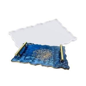 Plateau en résine fait main en gros avec sous-verres, ensemble de service et de décoration de table à bas prix pour la maison et les cadeaux - Product Image 3