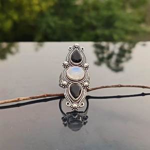 Bague de style vintage en argent sterling 925 faite à la main multi-pierres avec pierre de lune naturelle Onyx noir diamant cadeau de mariage parfait - Product Image 2