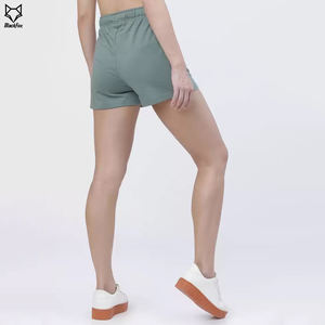 Short de sport d'été pour femmes en gros short de sport de yoga respirant léger coupe-vent fermeture à cordon de serrage à séchage rapide - Product Image 5