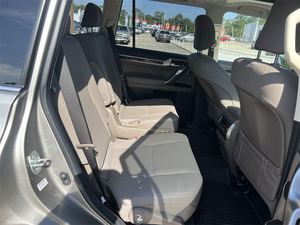 Offre exceptionnelle : Lexus GX 460 AWD d'occasion 2022 - Product Image 4