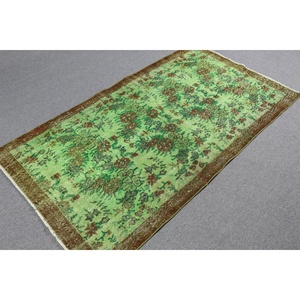 Tapis turc à accents marocains 3,6x6,5 pieds, tapis en laine vintage vert marocain - Product Image 2