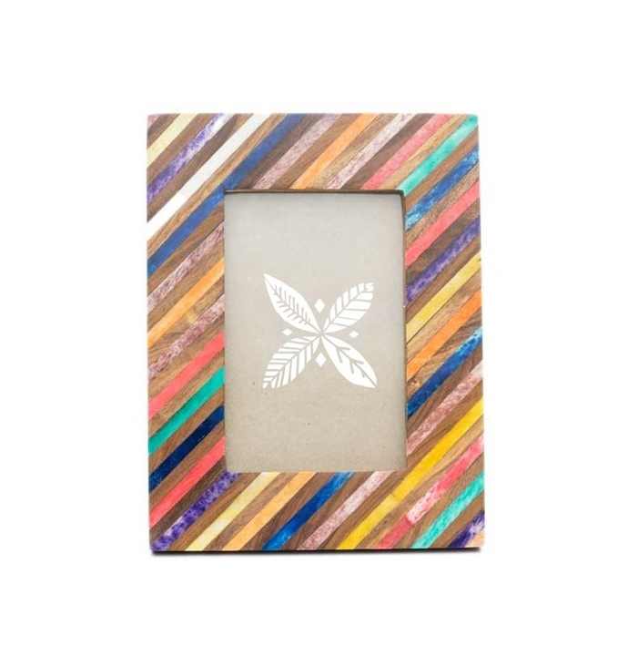 Mix Colors Latest Wood and Resin Photo Frame New Style Solid Photo Frame for Home Wedding Children Living Room Wall Hanging Use