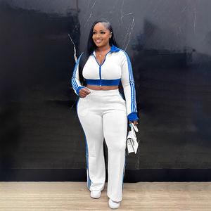 2025 grande taille femmes été un ensemble deux pièces velours haut court col en v à manches longues écologique respirant costume vêtements - Product Image 4