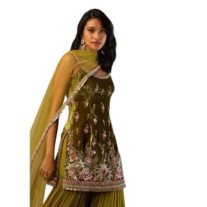 Abito Sharara in velluto verde muschio con ricami floreali Multicolor per donne abiti da cerimonia nuziale abiti etnici firmati - Product Image 3