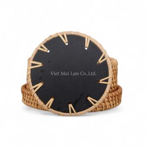 Ensemble artisanal de 6 sous-verres en nacre avec bord en rotin naturel et boîte de rangement en rotin tressé pour la décoration de table - Product Image 3