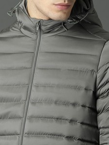 Chaqueta Acolchada Gris para Hombre de Alta Calidad, Nuevo Diseño Totalmente Personalizable - Product Image 5