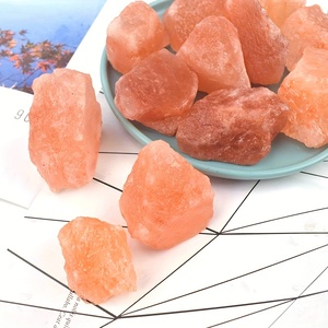 Morceaux de cristal de pierre brute de sel rose orange naturel de l'Himalaya Cristaux de sel de roche purs et naturels Mine de sel de Khewra pour la décoration - Product Image 4
